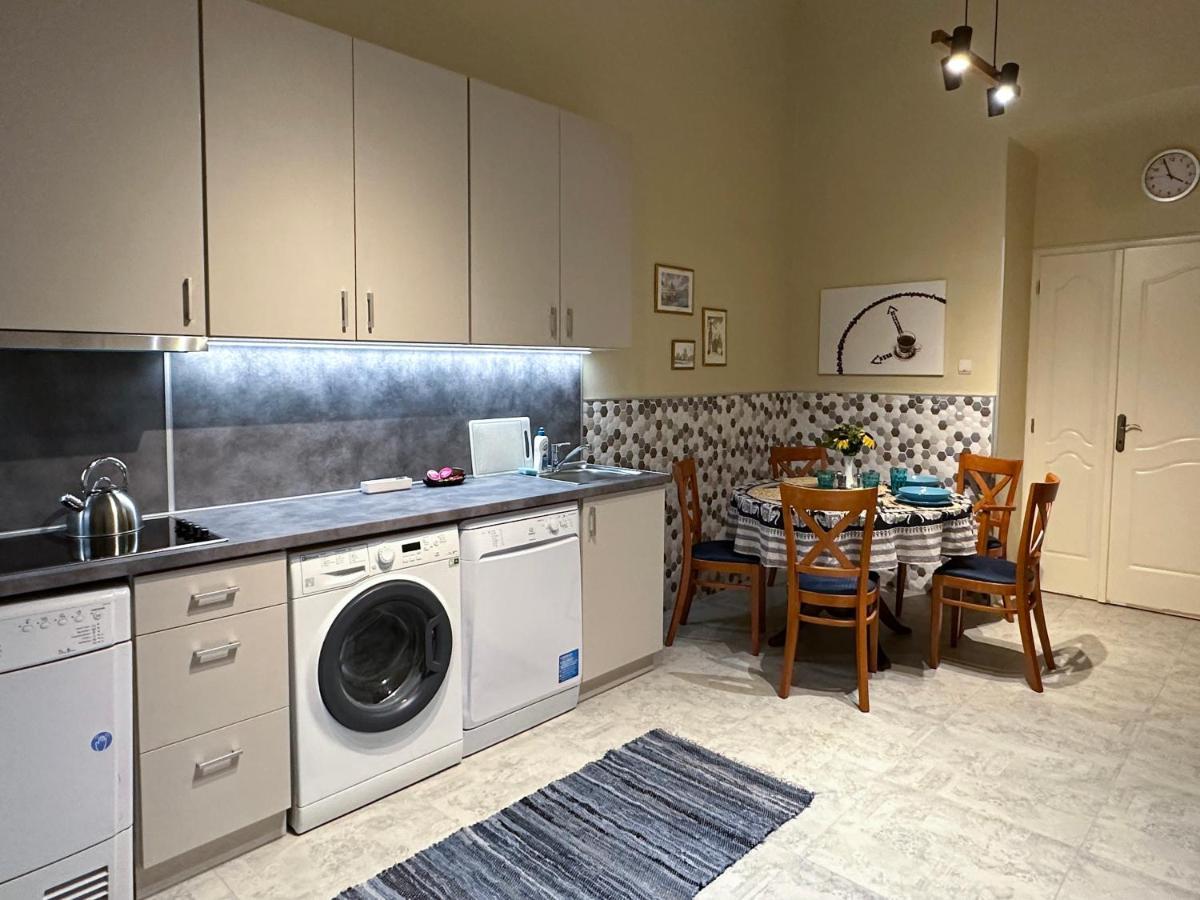 Abt Apartments Βουδαπέστη Εξωτερικό φωτογραφία